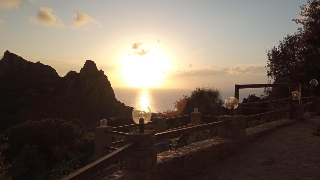 Villa Aloe Costa Paradiso Exteriör bild